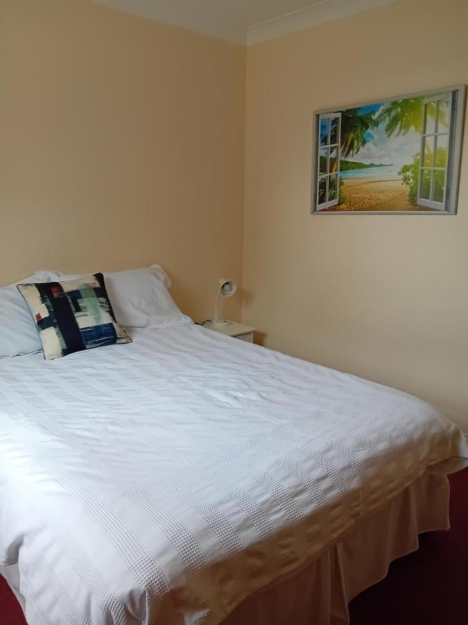 Ensuite Double Room ロンドン エクステリア 写真