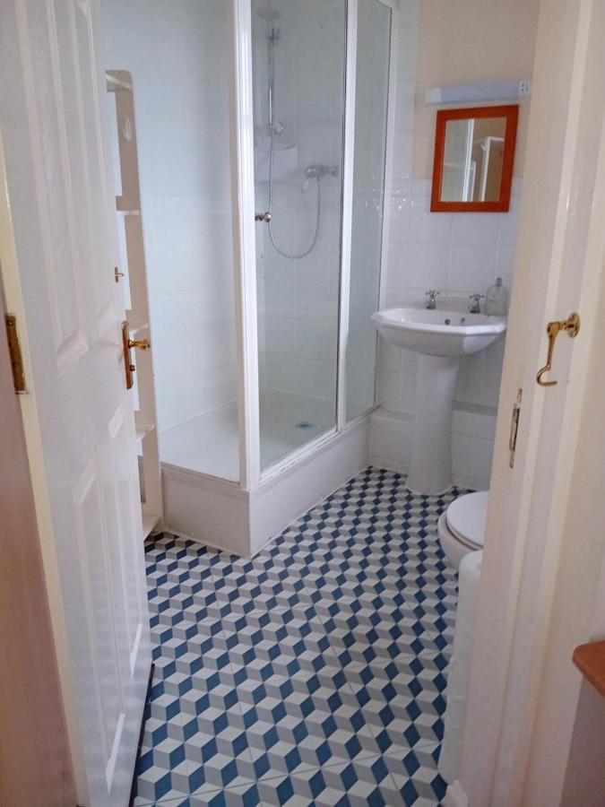 Ensuite Double Room ロンドン エクステリア 写真